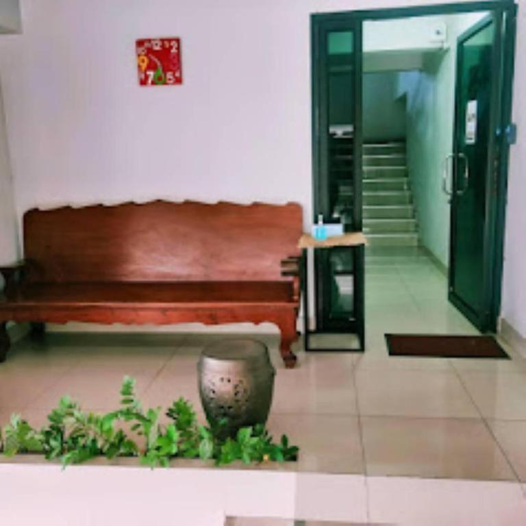 Thousand-Ten Thousand Hotel بانكوك المظهر الخارجي الصورة